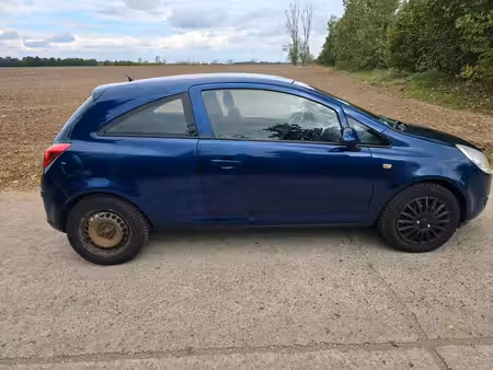 Opel Corsa 1.2 80