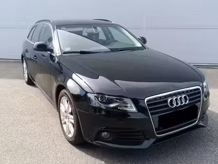 Audi A4 V6 2.7 TDI 190 Ambiente