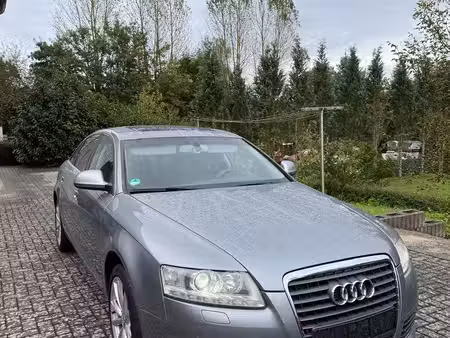 Audi A6 V6 2.8 FSI 190