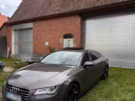 Audi A7 quattro