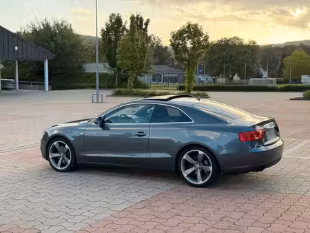 Audi A5 2.0 TFSI 211 quattro