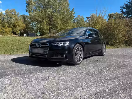 Audi A4 3.0 TDI 218 S line
