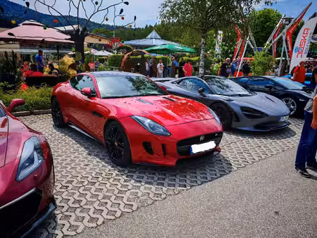 Jaguar F-Type V8 5.0 550 R