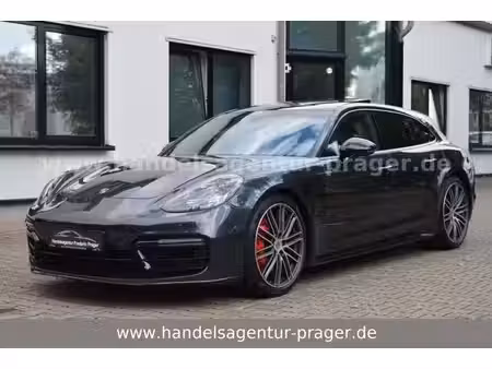Porsche Panamera GTS V8 4.0 460 4x4