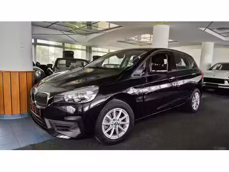 BMW Série 2 218i 1.5 136