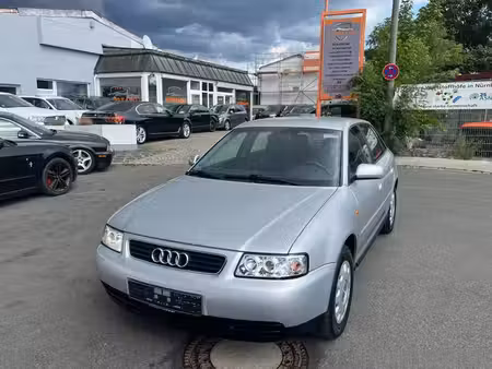 Audi A3 1.8 125 Ambiente