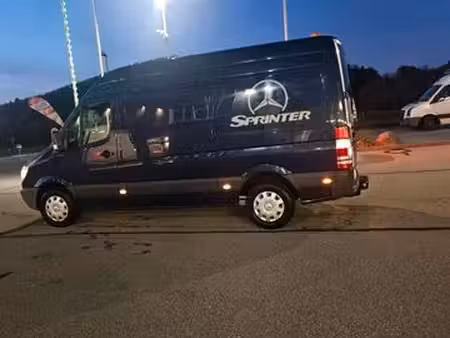 Mercedes-Benz Sprinter 
