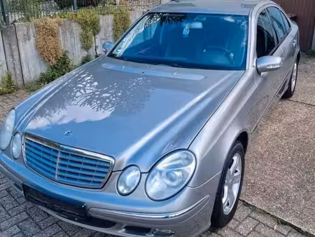 Mercedes-Benz Classe E E 240 V6 2.6 177