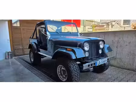 Jeep CJ7 