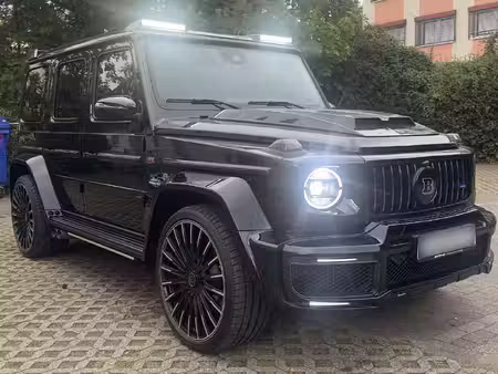Brabus 700 