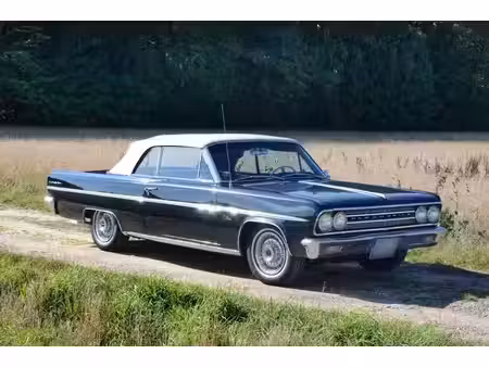 Oldsmobile Cutlass