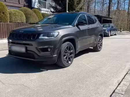 Jeep Compass 4XE 1.3 240 S 4x4