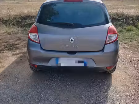 Renault Clio 1.2 75
