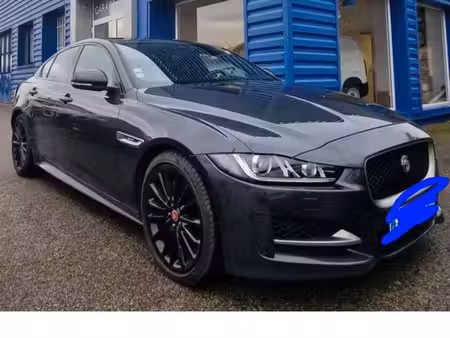 Jaguar XE D180 2.0 180