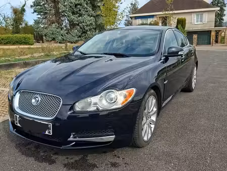 Jaguar XF V6 2.7 207