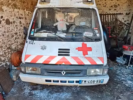 Renault Master 2.5