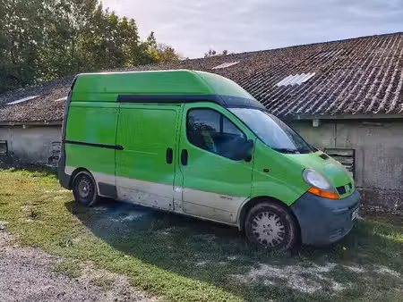 Renault Trafic 1.9 dCi 100