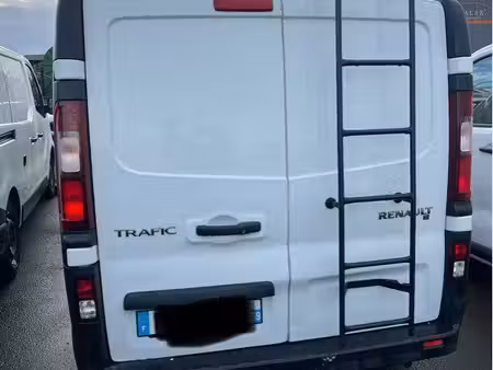 Renault Trafic dCi 120