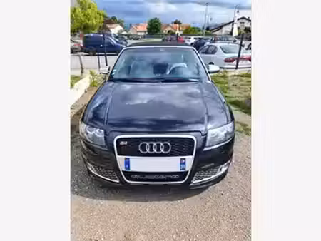 Audi A4 V6 3.0 220 quattro