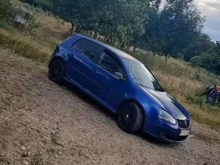 Volkswagen Golf 1.9 TDI 105