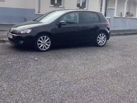 Volkswagen Golf 2.0 TDI 140