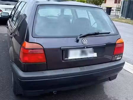 Volkswagen Golf 1.8 75 GL