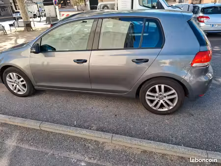 Volkswagen Golf 1.6 TDI 90
