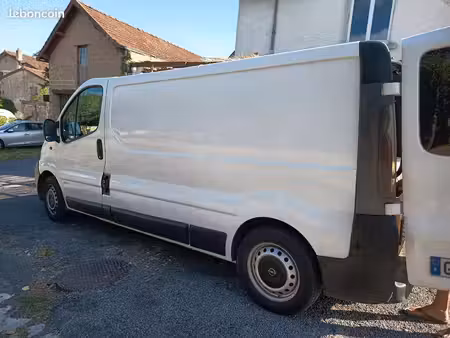 Opel Vivaro 1.9 82