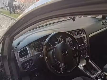 Volkswagen Golf 1.6 TDI 90