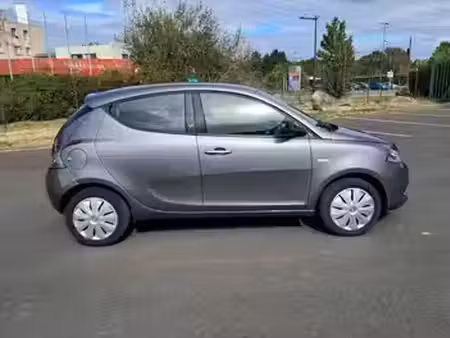 Lancia Ypsilon 1.2 69 Gold
