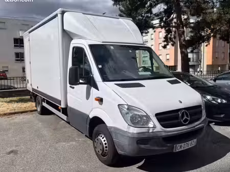 Mercedes-Benz Sprinter 