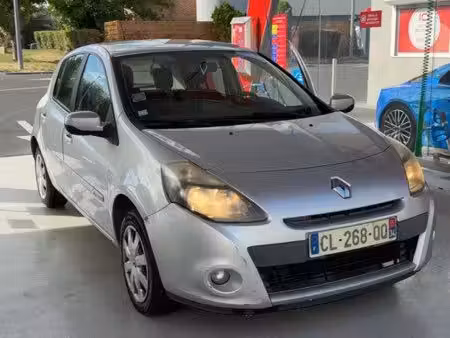 Renault Clio 1.2 75 TomTom