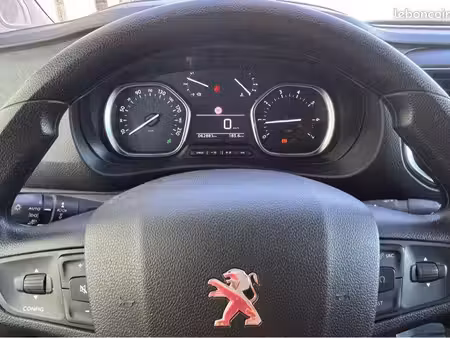Peugeot Expert 2.0 HDi 145