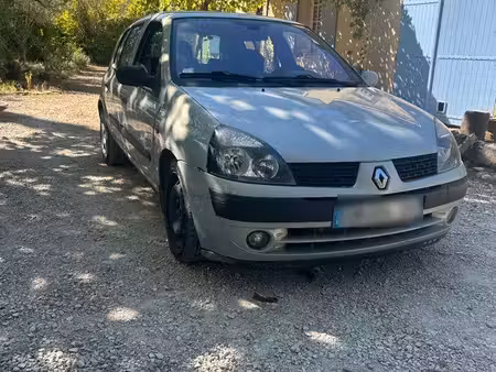 Renault Clio 1.6 110