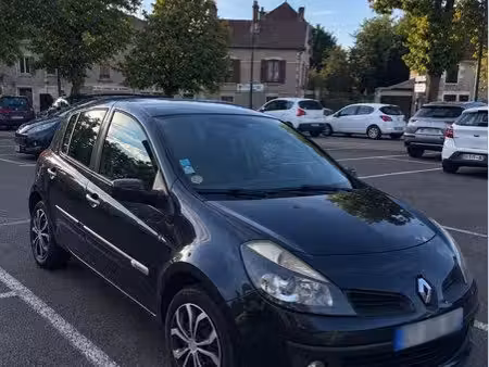 Renault Clio 1.5 dCi 105 Initiale