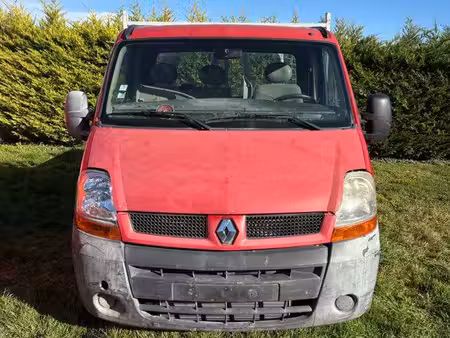 Renault Master 2.5 dCi 100
