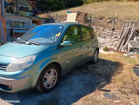 Renault Scénic 1.9 dCi 120