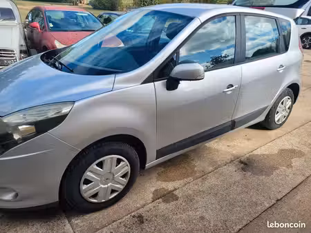 Renault Scénic 1.5 dCi 110