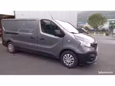 Renault Trafic dCi 145