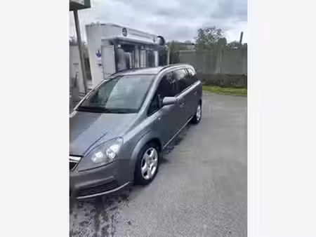 Opel Zafira 1.9 CDTI 100 Enjoy