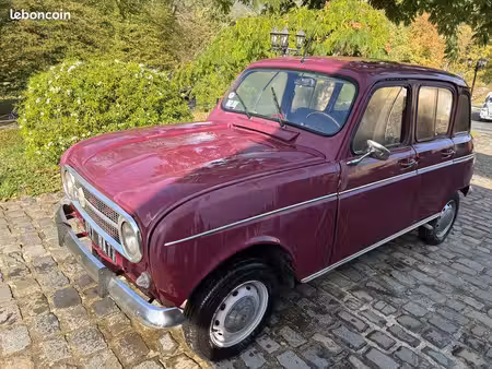 Renault R4 4L