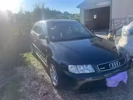 Audi A3 1.8 TFSI 180 Ambition quattro