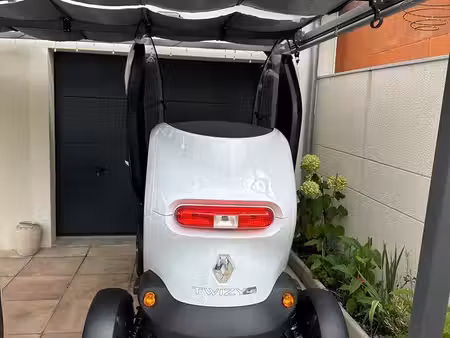 Renault Twizy 45