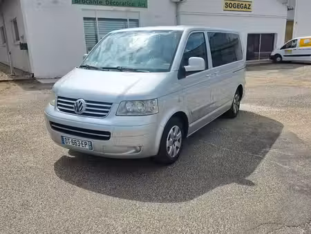 Volkswagen Transporter T5 2.5 TDI 130