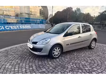 Renault Clio 1.2 75