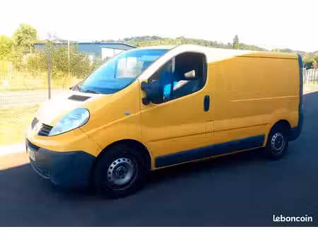 Renault Trafic 2.0 dCi 90
