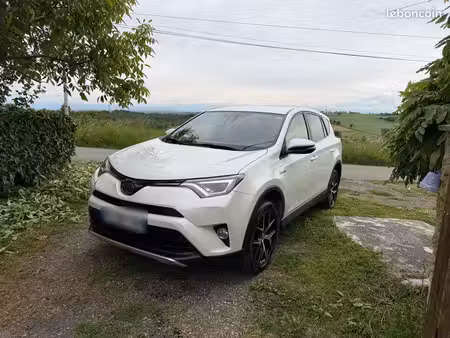 Toyota RAV4 2.5 155