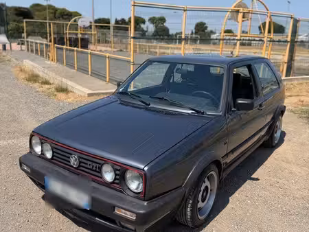Volkswagen Golf GTI