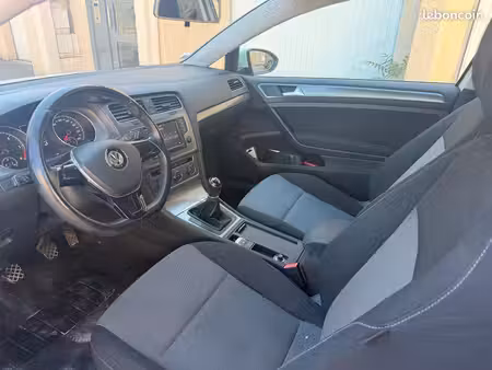 Volkswagen Golf 1.6 TDI 110