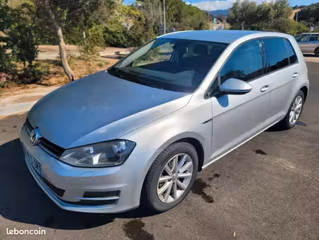 Volkswagen Golf 1.6 TDI 110 Lounge